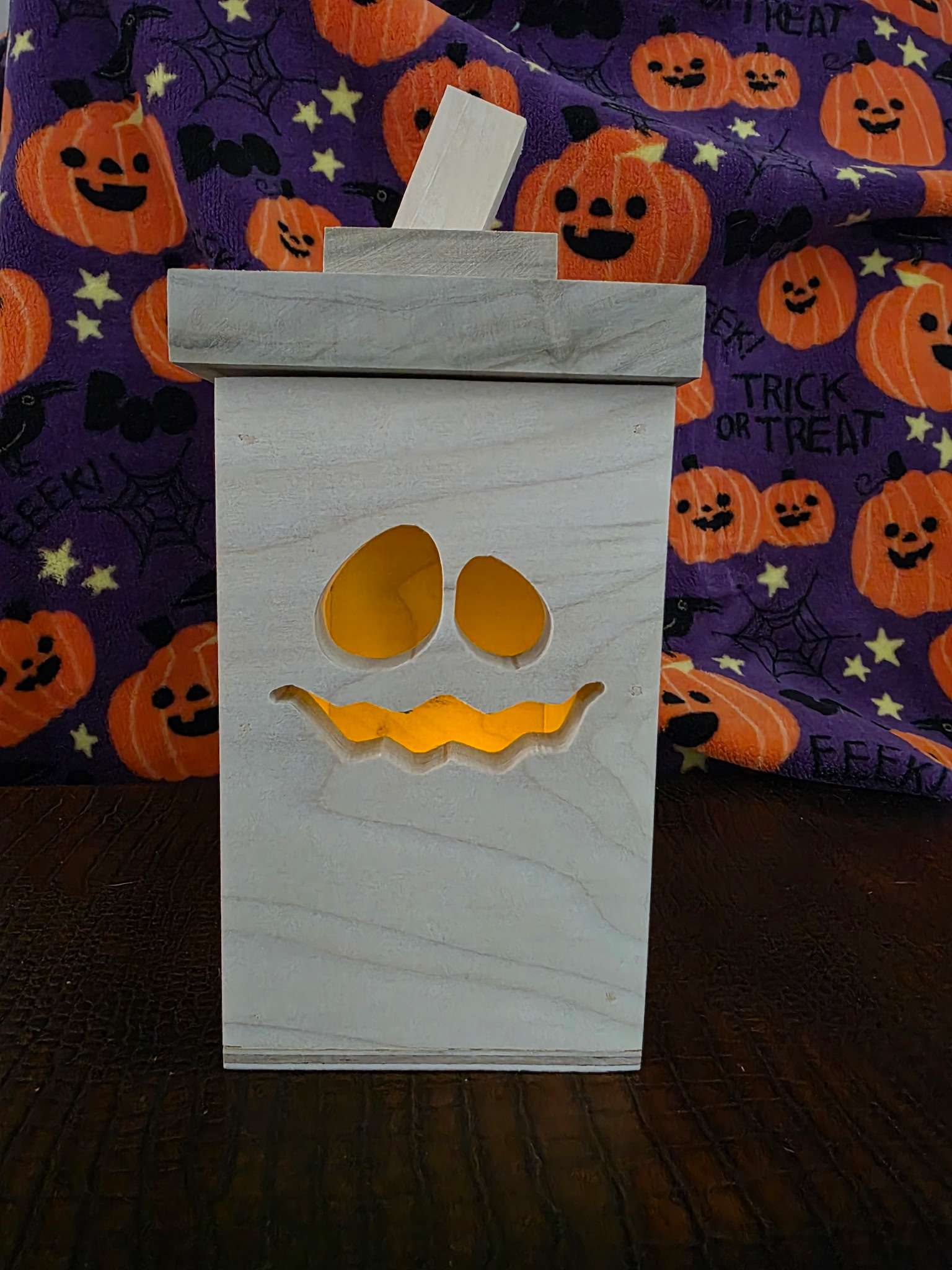 Jack-O-Lantern Box